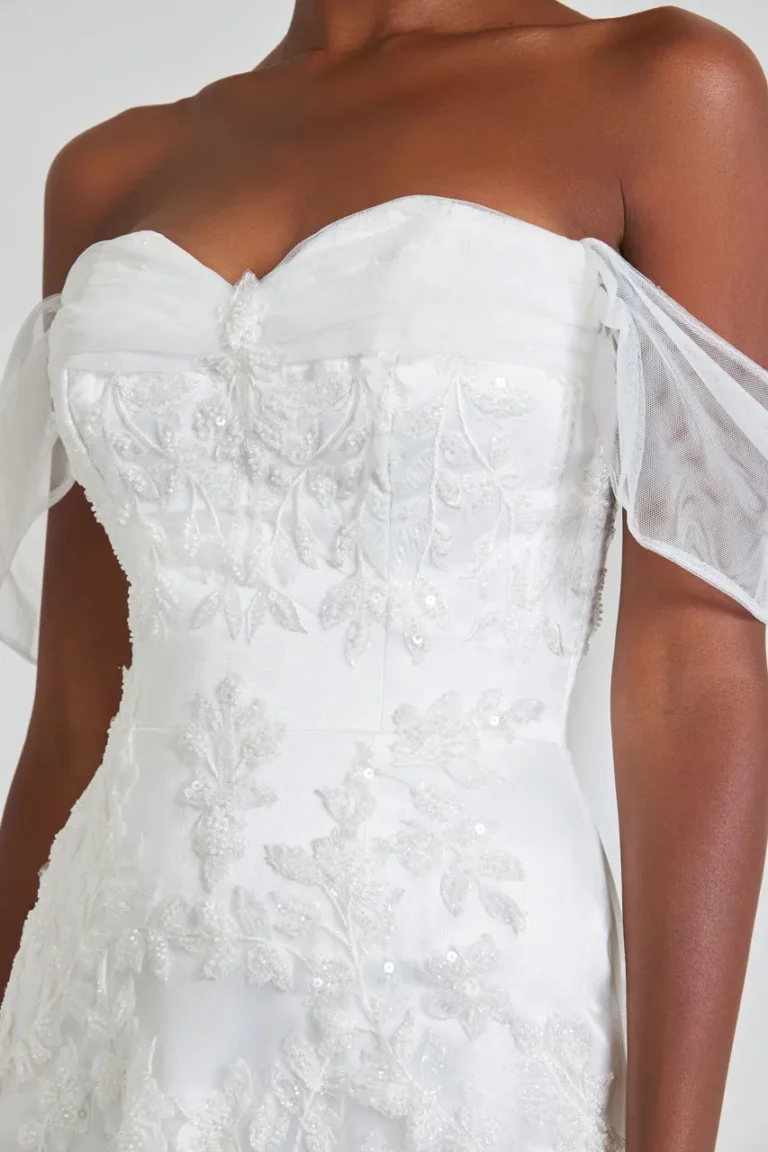 KOS2202 AJOKE FRONT DETAIL 768x1152