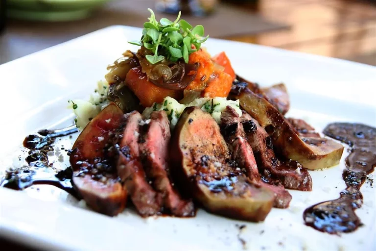 8e4aae903a11c267b1eaca80c85e52ed 768x512